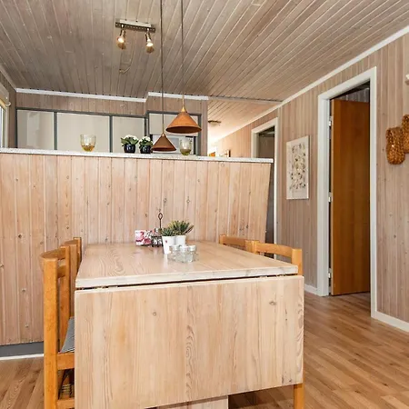 6 Person In Hemmet-by Traum בית נופש